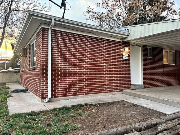 2nd image of 1477 W Dakota Ave