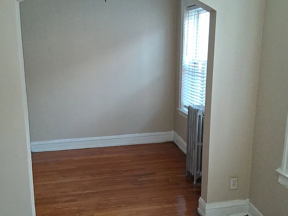 2nd image of 7852 S Eberhart Ave #307