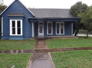 3207 Templeton St, Greenville, TX 75401