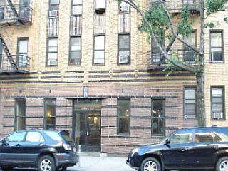 1st image of 13333 Sanford Ave APT 2H