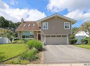 27 Forsythia Ln, Jericho, NY 11753