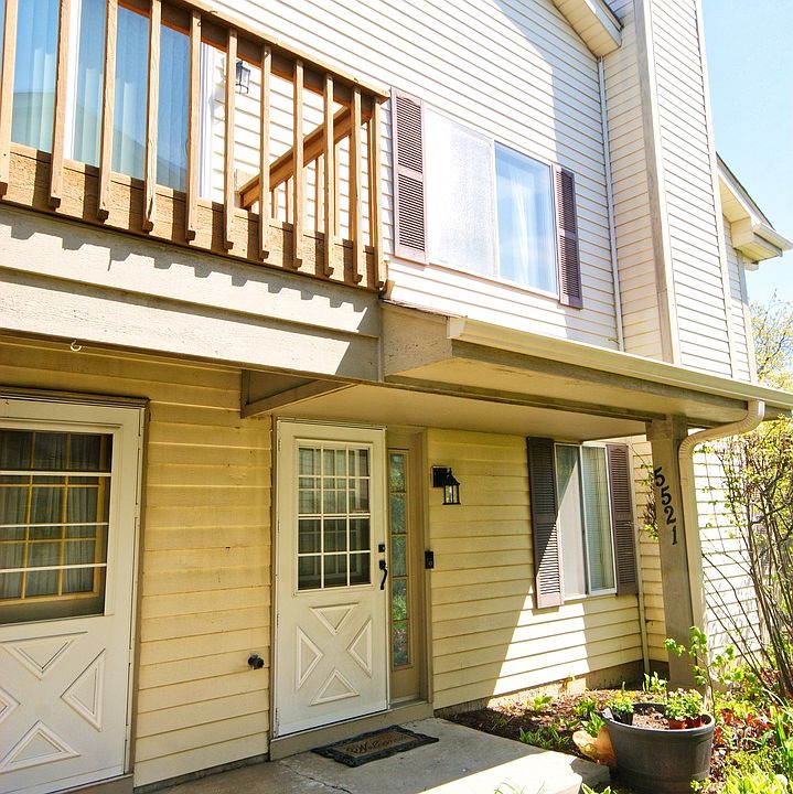 1st image of 5521 Barclay Ct