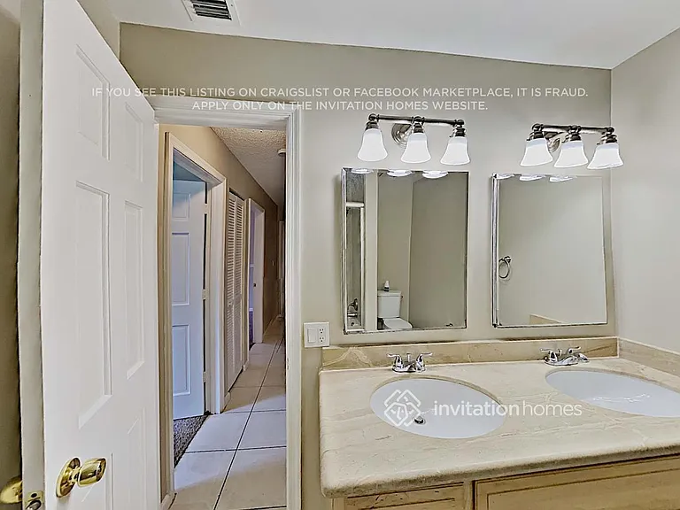 501 NW 107th Ter — Photo 14