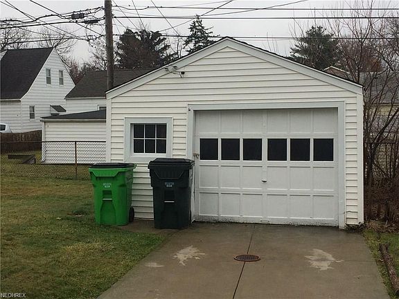 4th image of 12422 Park Knoll Dr