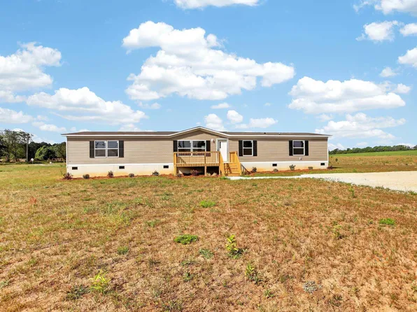 1062 Preference St, Matthews, SC 29135