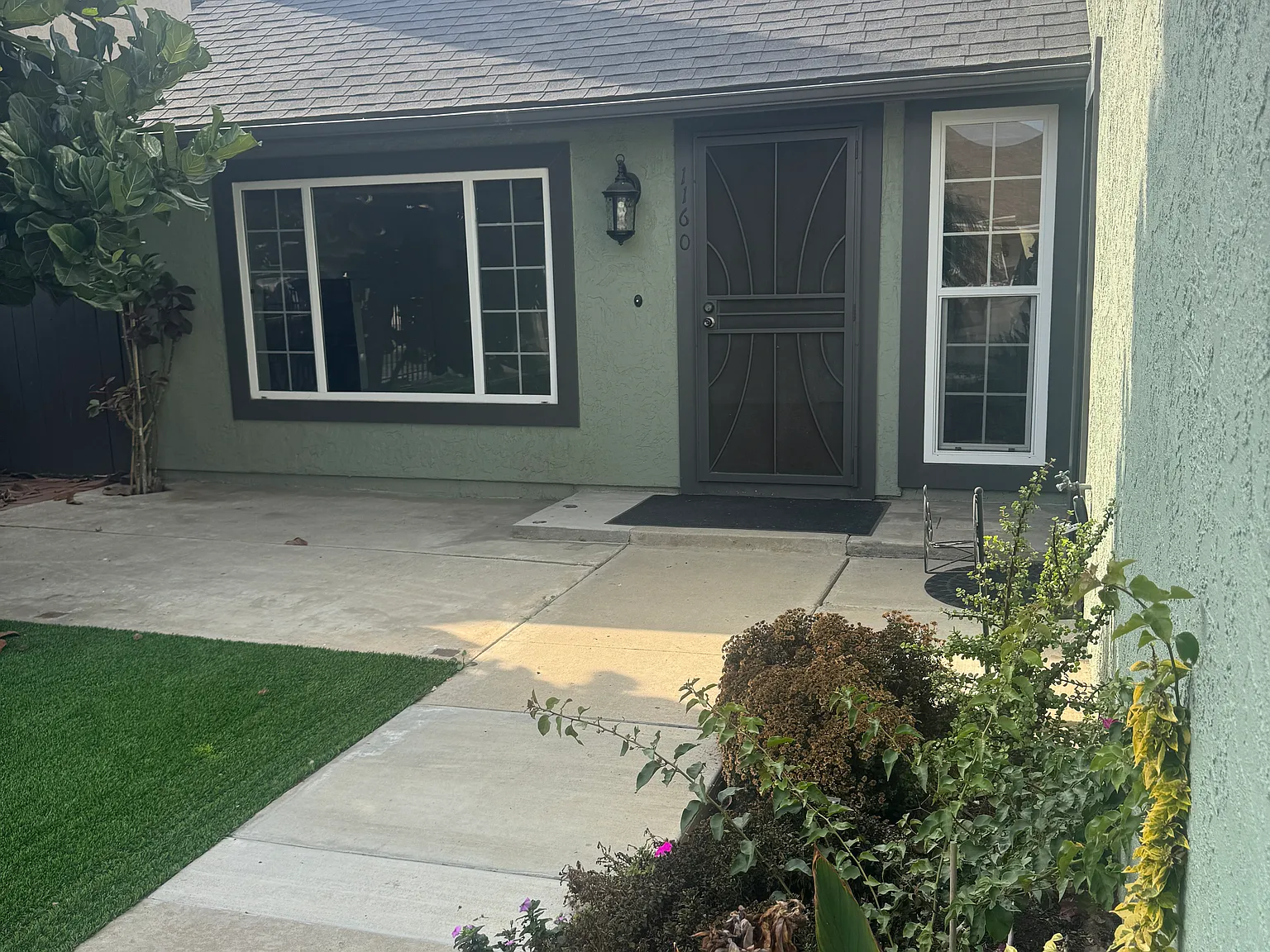 3 bed, 1160 sqft, $4,100 — Photo 3