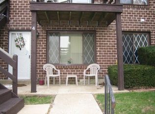 5200 Hilltop Dr #514, Brookhaven, PA 19015