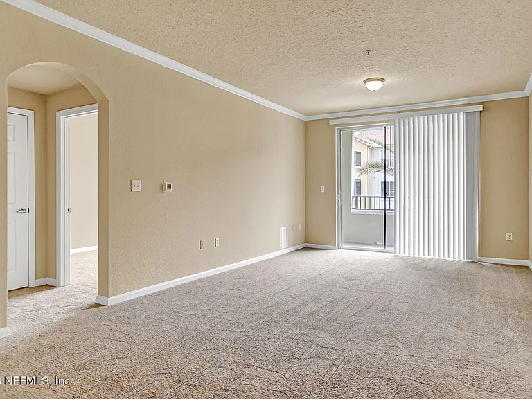 8539 Gate Pkwy #9330 — Photo 20
