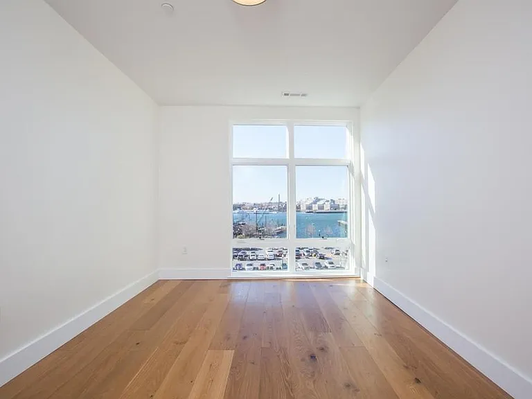 250 Meridian St #608 — Photo 7