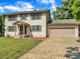 5633 Cresthaven Ln, Toledo, OH 43614