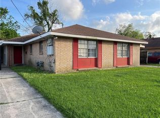 8542 Dinkins St, New Orleans, LA 70127