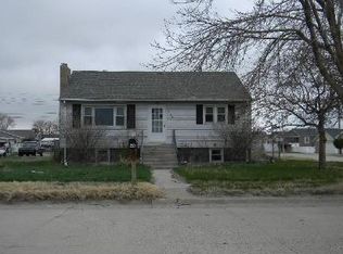528 J St, Bridgeport, NE 69336