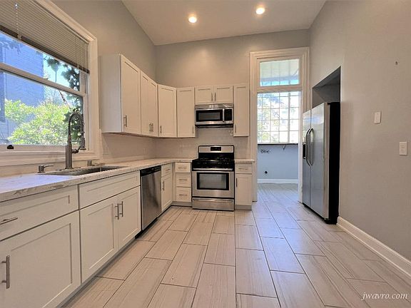 5th image of 3616 24th St #1