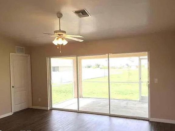 3rd image of 1104 NW 19th Pl
