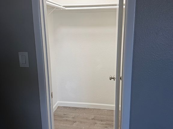 5th image of 6449 Casada Way APT 26