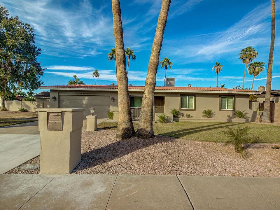 1st image of 5002 E Poinsettia Dr