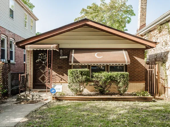 9922 S Malta St, Chicago, IL 60643