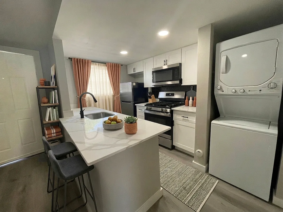 1 bed, 580 sqft, $1,395 — Photo 3