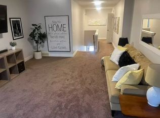 39 Strathlea Cmn SW #38A, Calgary, AB T3H5P8