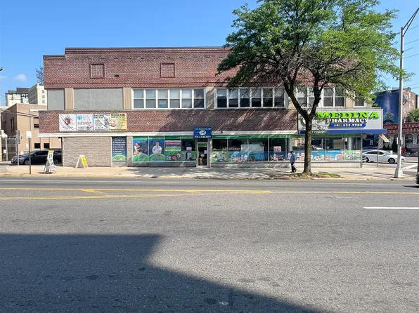 2800 Kennedy Boulevard image 2 of 10