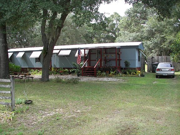 3rd image of 119 Water Oak Ln