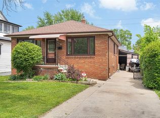 1978 Bernard Rd, Windsor, ON N8W 4R5