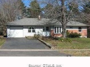60 Contour Dr, Cheshire, CT 06410