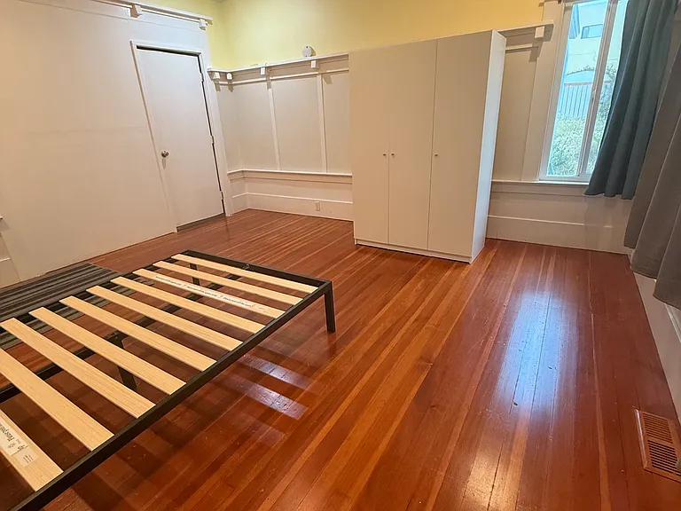 67 Willits St #202 — Photo 2