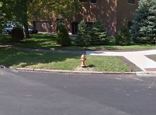 903 S Elm Blvd, Champaign, IL