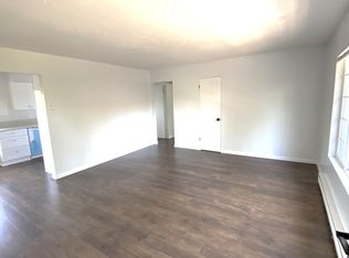 12830 SW Grant Ave APT 2, Tigard, OR 97223