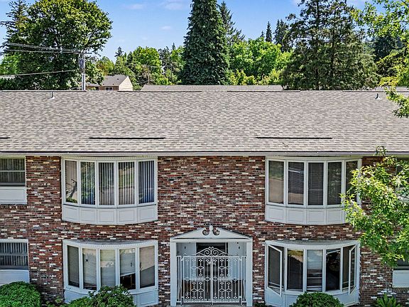 5th image of 260 Wilson St S #1310