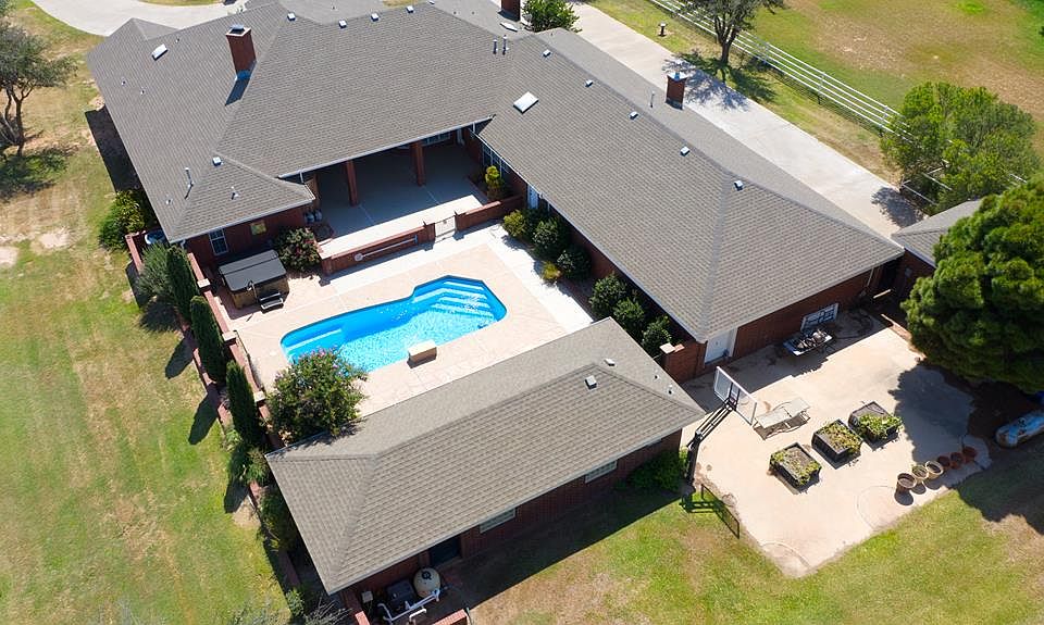 1st image of 7900 Glasgow Dr