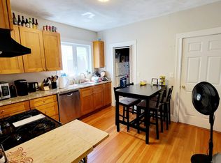 106 Bromfield Rd #1, Somerville, MA 02144