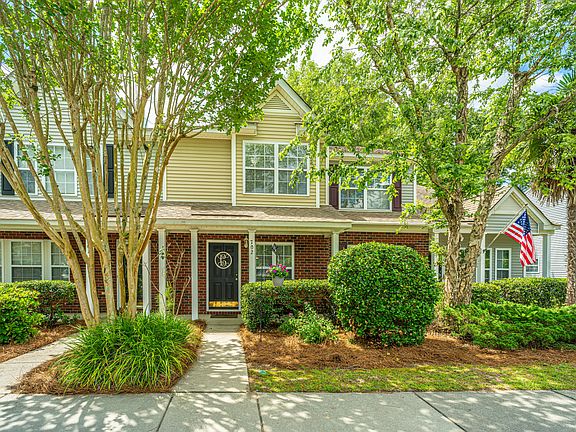 2nd image of 702 Elm Hall Cir