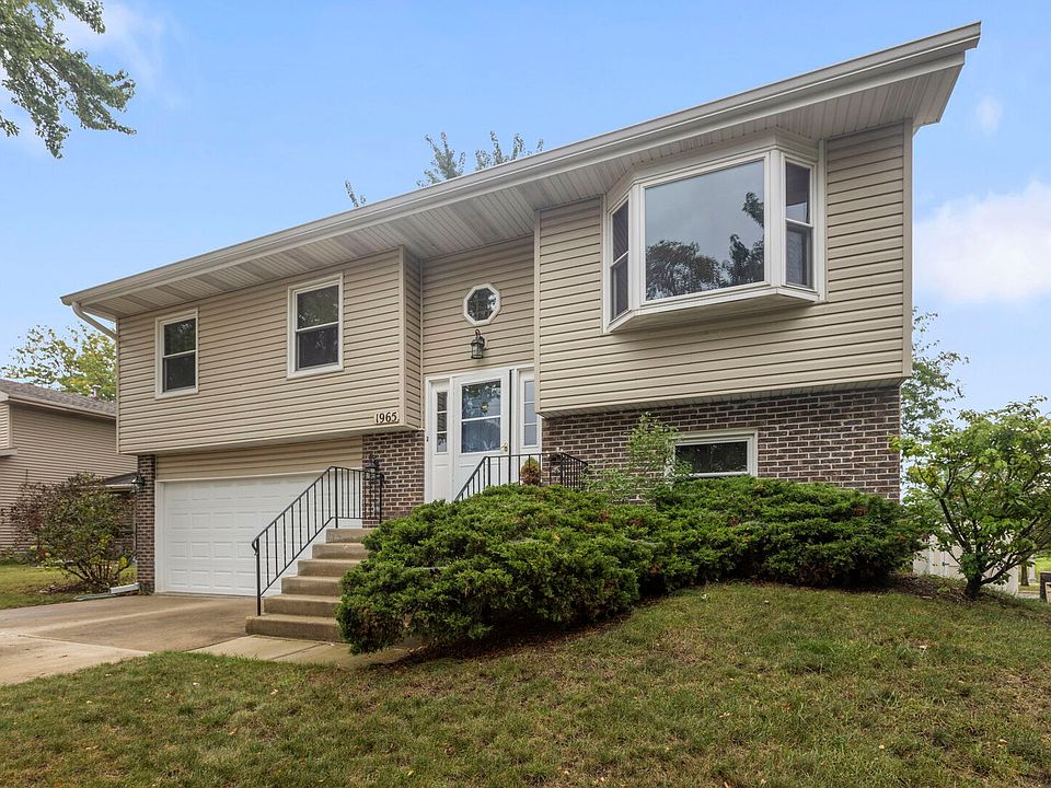 1st image of 1965 Crescent Ln