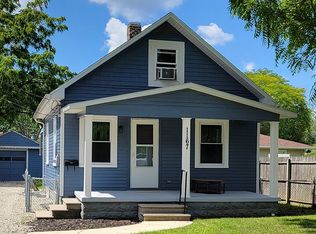 1167 Ogontz Ave, Maumee, OH 43537