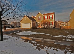 4655 Mackinac St, LAKE IN THE HILLS, IL 60156