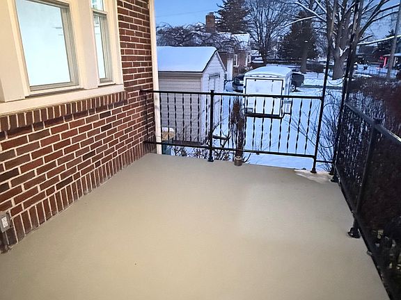 2nd image of 2127 Cleveland Ave