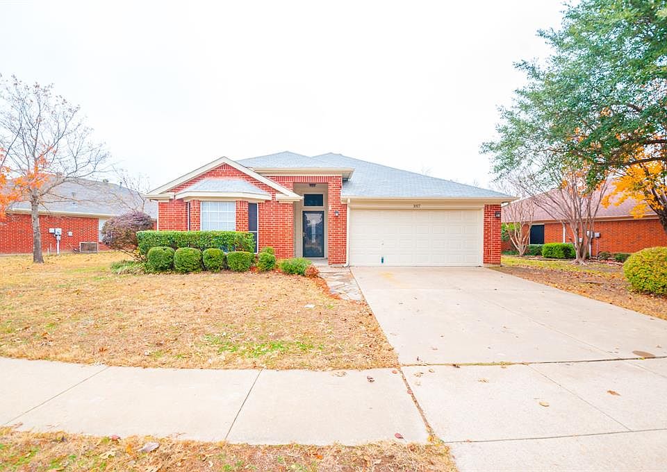 1st image of 1017 Iron Horse Dr