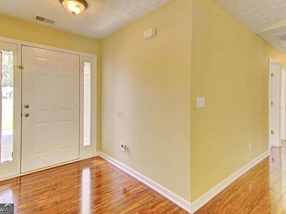 5th image of 3231 Bonita Ct