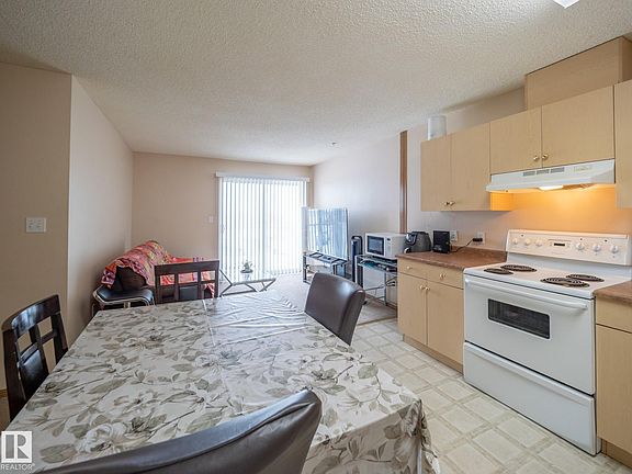 3rd image of 260 Spruce Ridge Rd #205