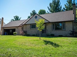 1721 Willis Ave NW, Grand Rapids, MI 49504