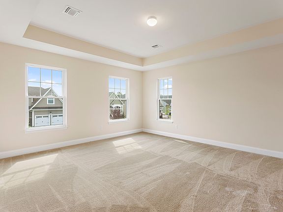 4th image of 1480 Horseshoe Dr