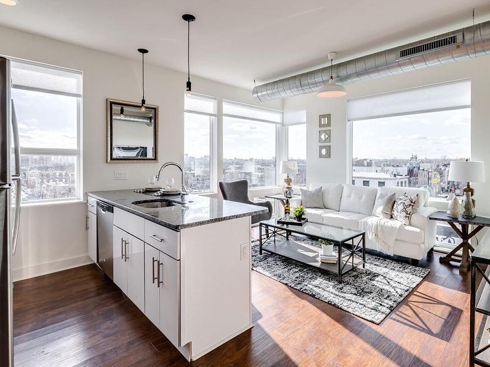 1st image of 2614 W Girard Ave #2
