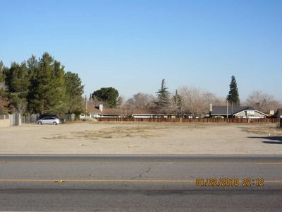Golden Pearblosoom Hwy #75, Littlerock, CA, 93543