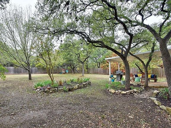 5th image of 8002 Williamson Creek Dr