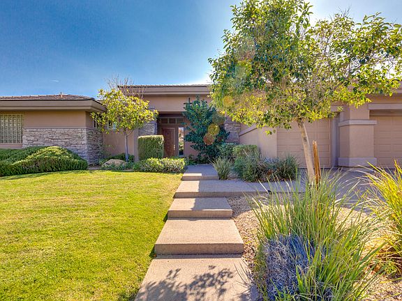 3rd image of 35 Anthem Creek Cir