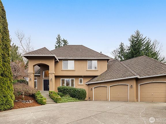 2nd image of 9512 213th Avenue NE