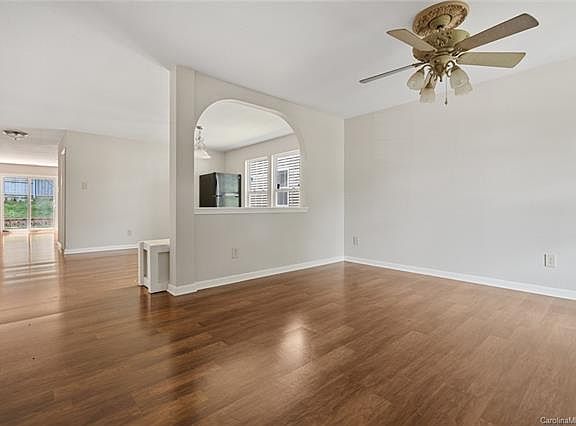 3rd image of 6023 Shortleaf Pine Ct #507