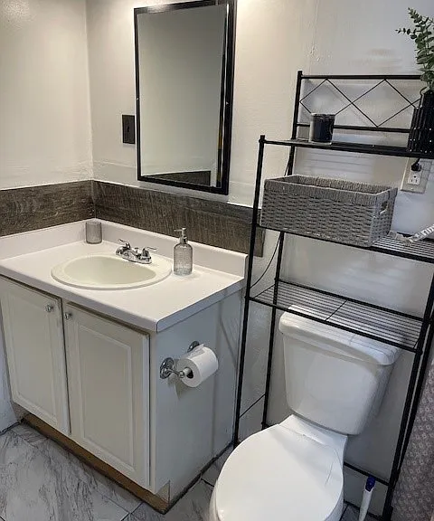 128 Park Dr — Photo 2